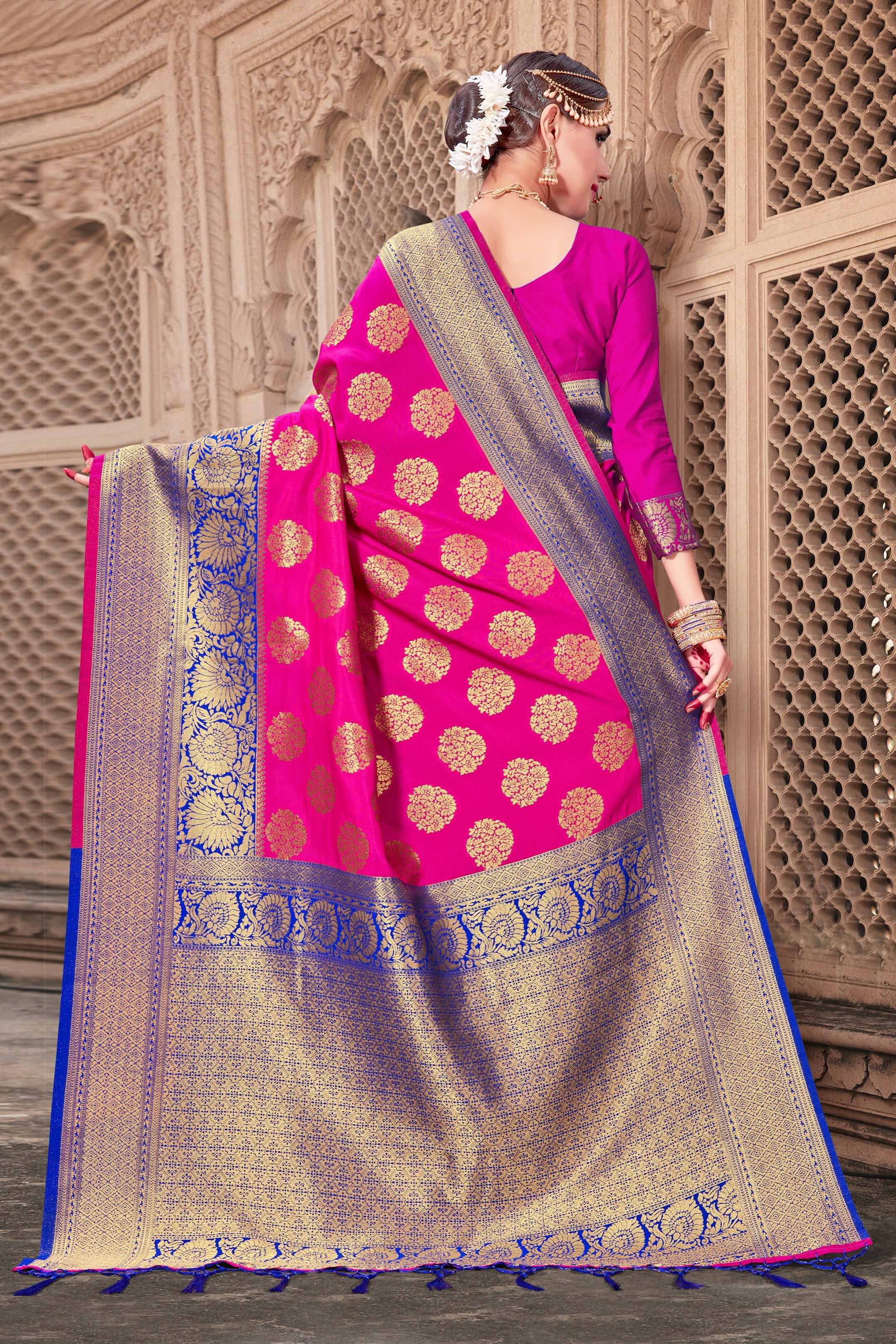 Elegant Pink Banarasi Art Silk Woven Saree : Perfect for Weddings & Formal Events