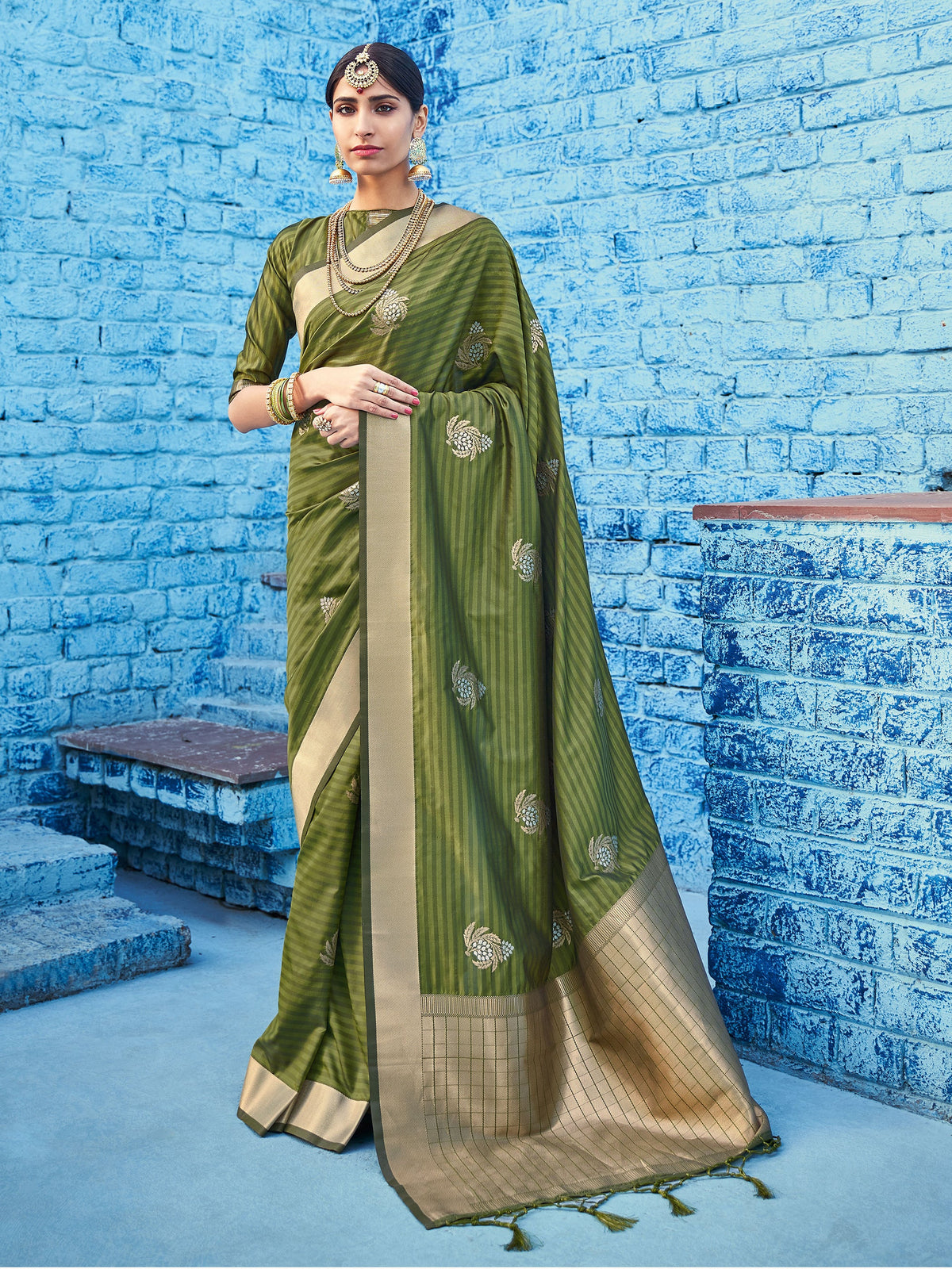 Chic Green Cotton Silk Woven Saree : Perfect for Weddings & Formal Events