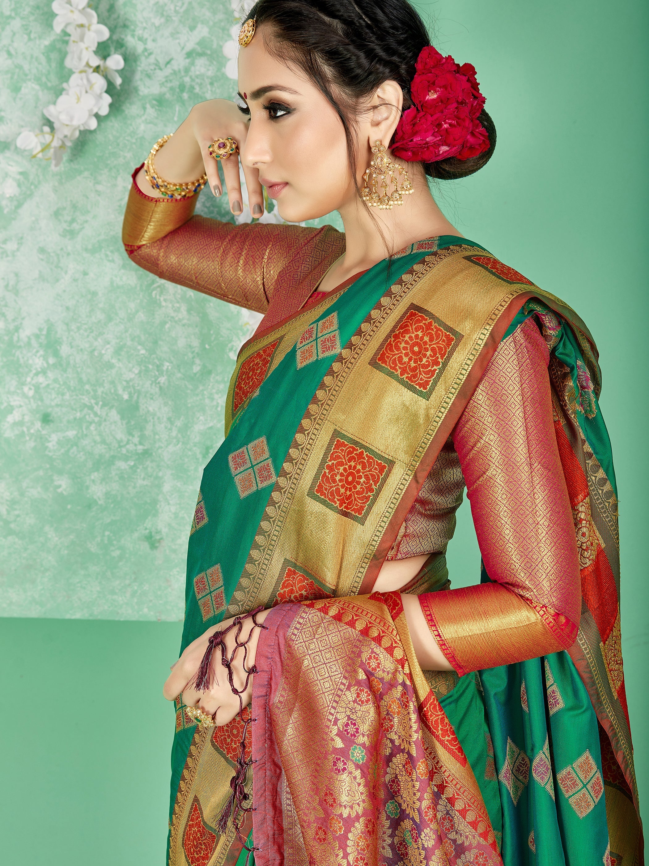 Beautiful Teal Banarasi Art Silk Woven Saree : Perfect for Weddings & Formal Events