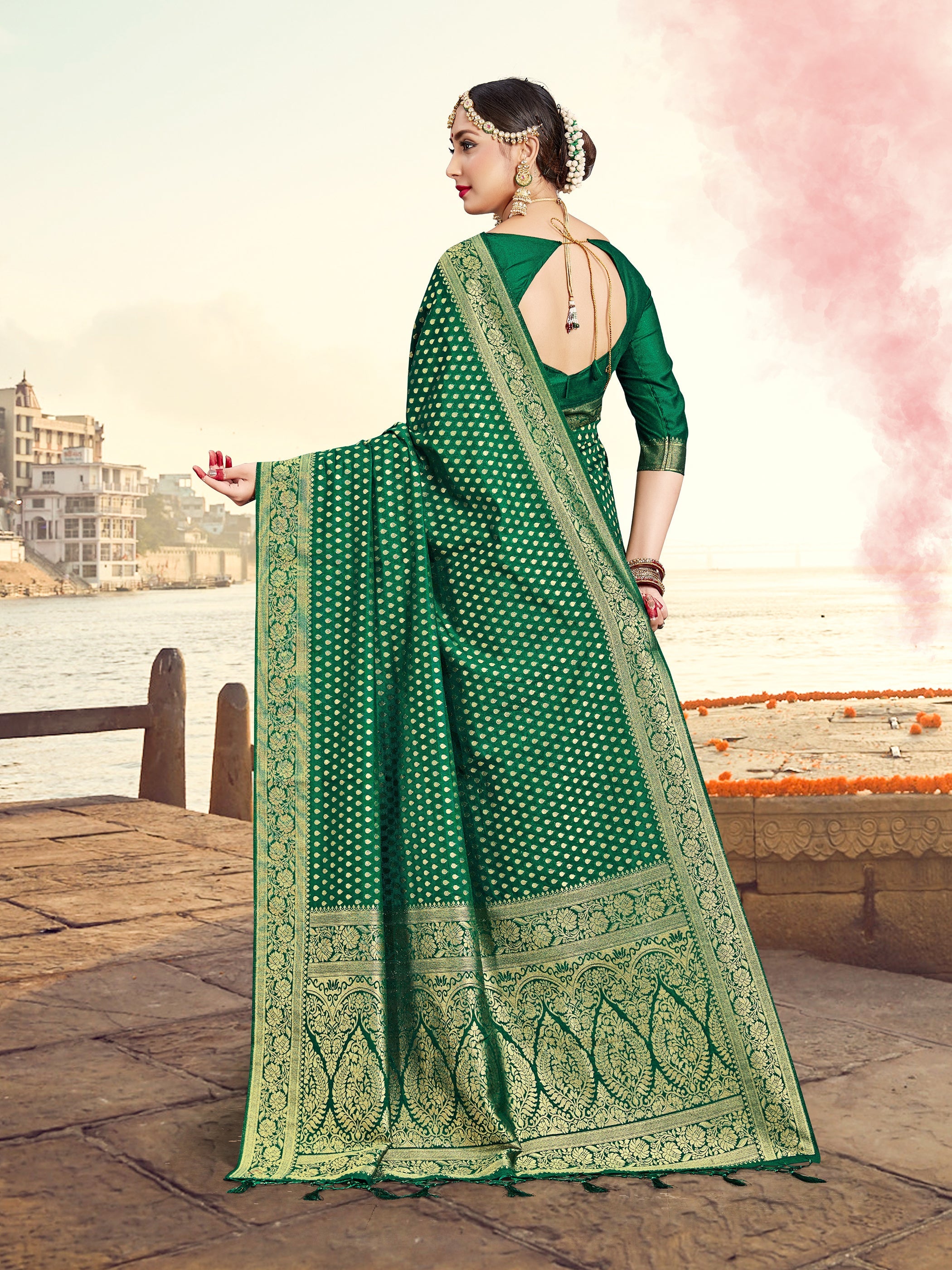 Beautiful Green Banarasi Art Silk Woven Saree : Perfect for Weddings & Formal Events