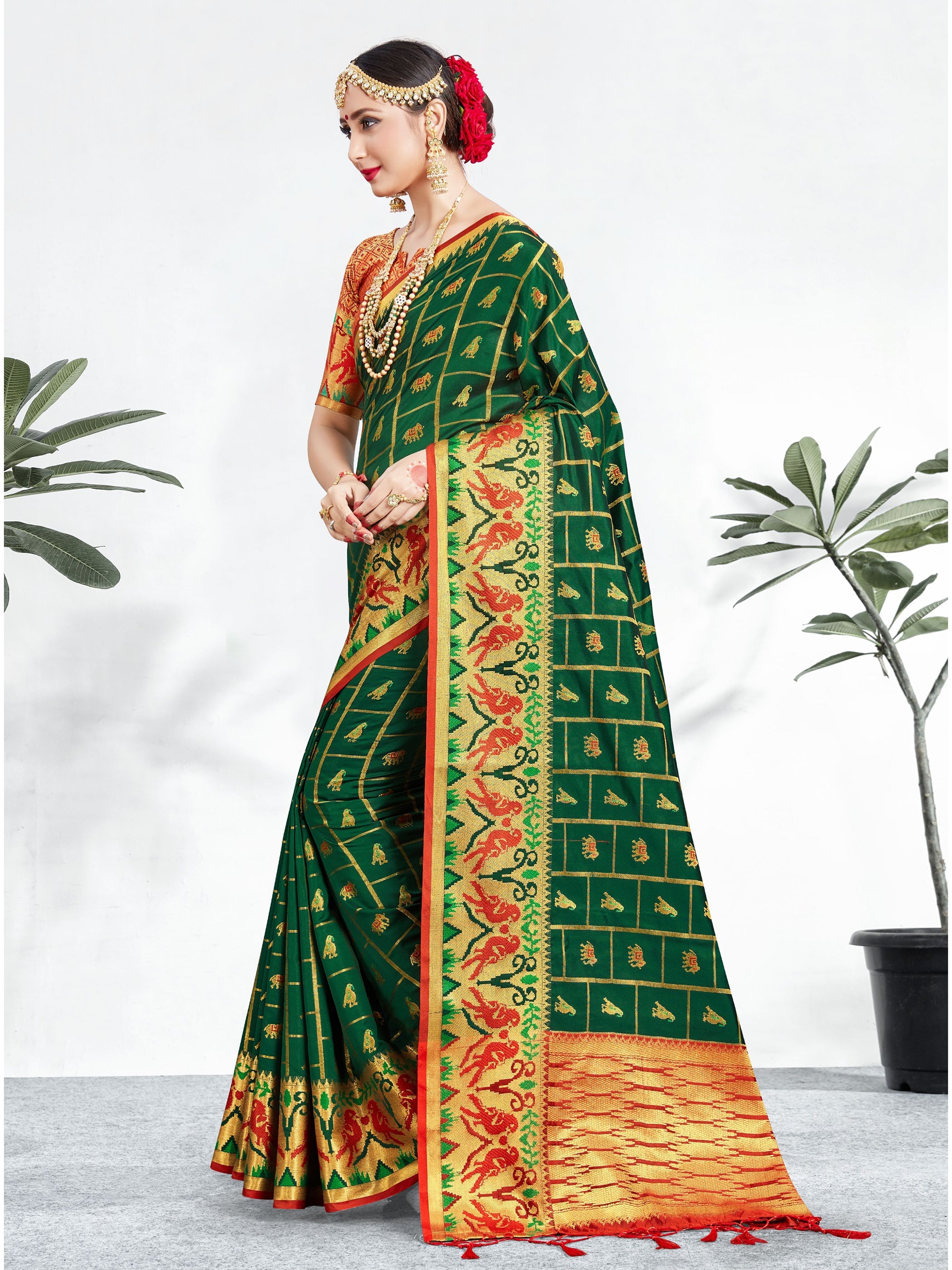 Stunning Green Banarasi Art Silk Woven Saree : Perfect for Weddings & Formal Events