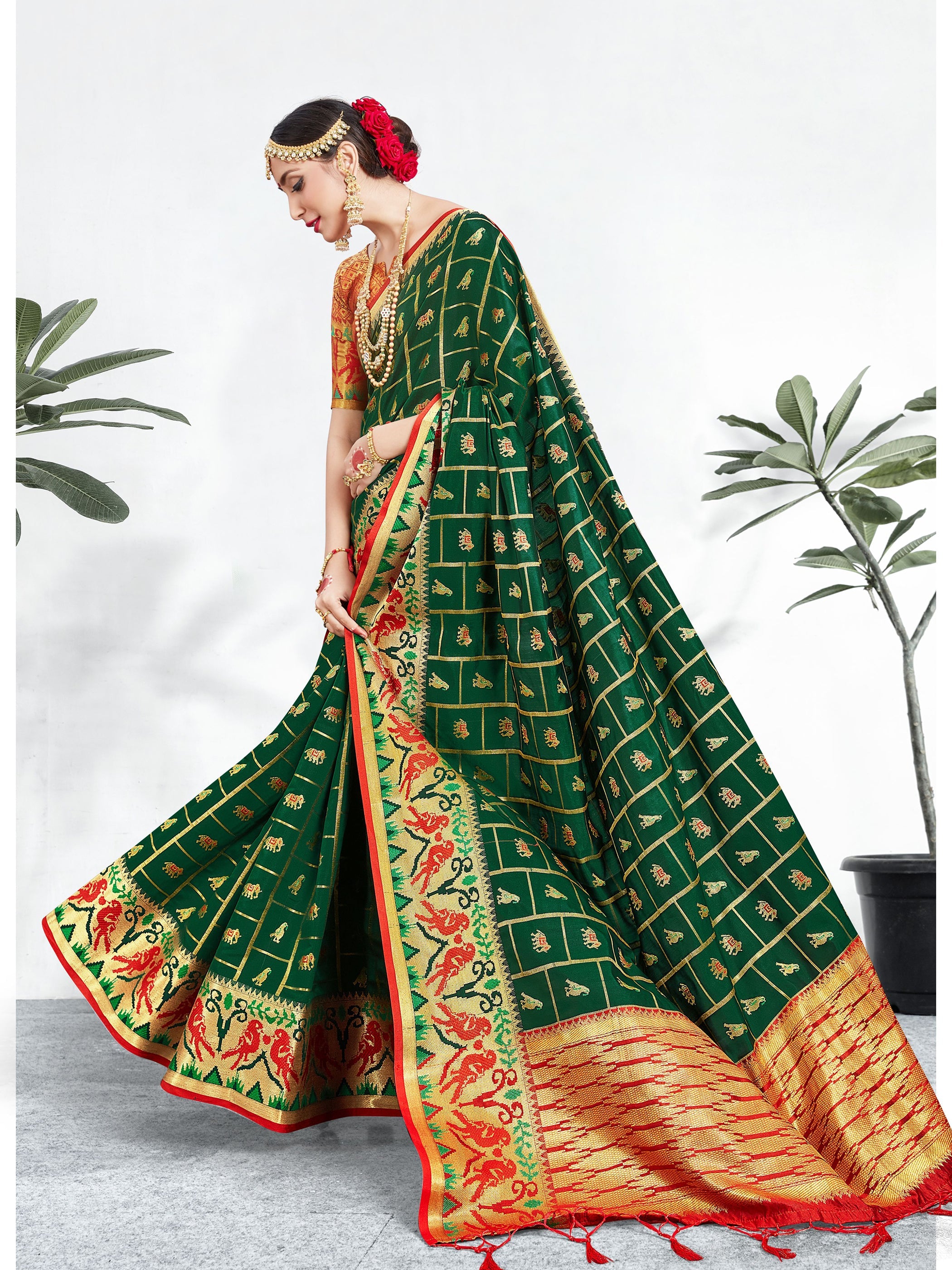 Stunning Green Banarasi Art Silk Woven Saree : Perfect for Weddings & Formal Events