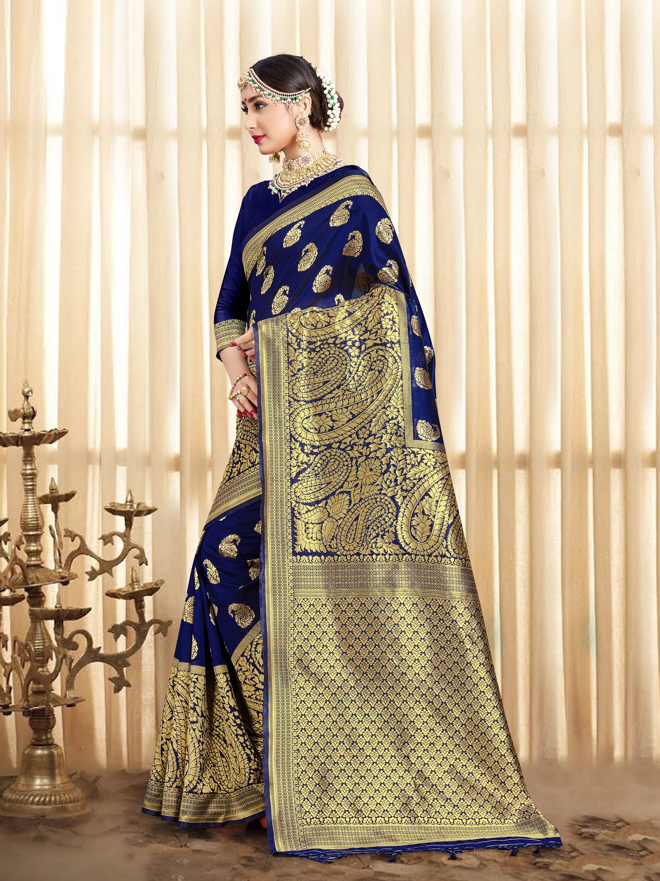 Elegant Navy Blue Banarasi Art Silk Woven Saree : Perfect for Weddings & Formal Events