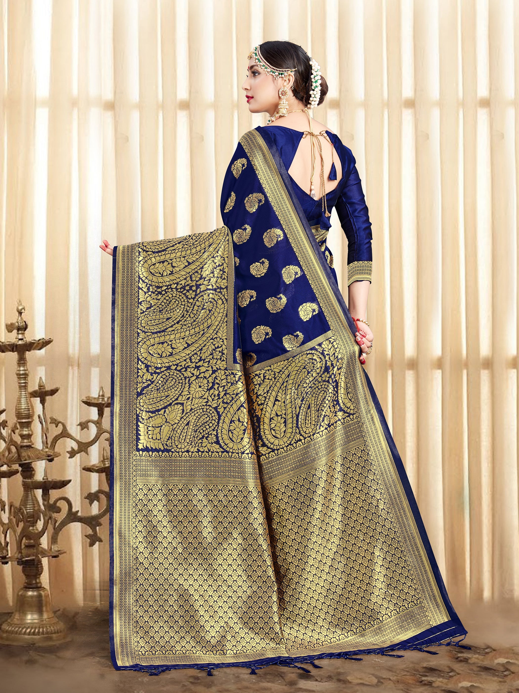 Elegant Navy Blue Banarasi Art Silk Woven Saree : Perfect for Weddings & Formal Events