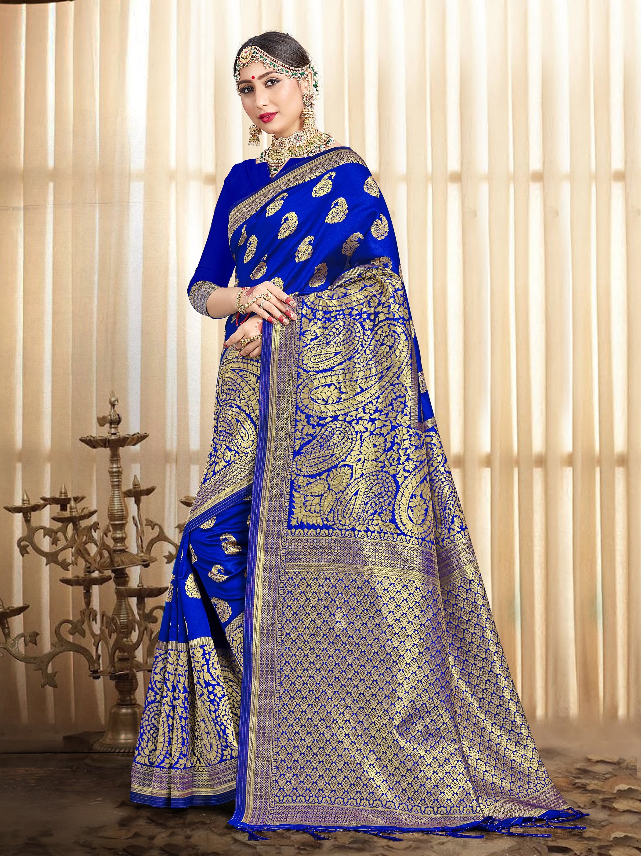 Chic Blue Banarasi Art Silk Woven Saree : Perfect for Weddings & Formal Events