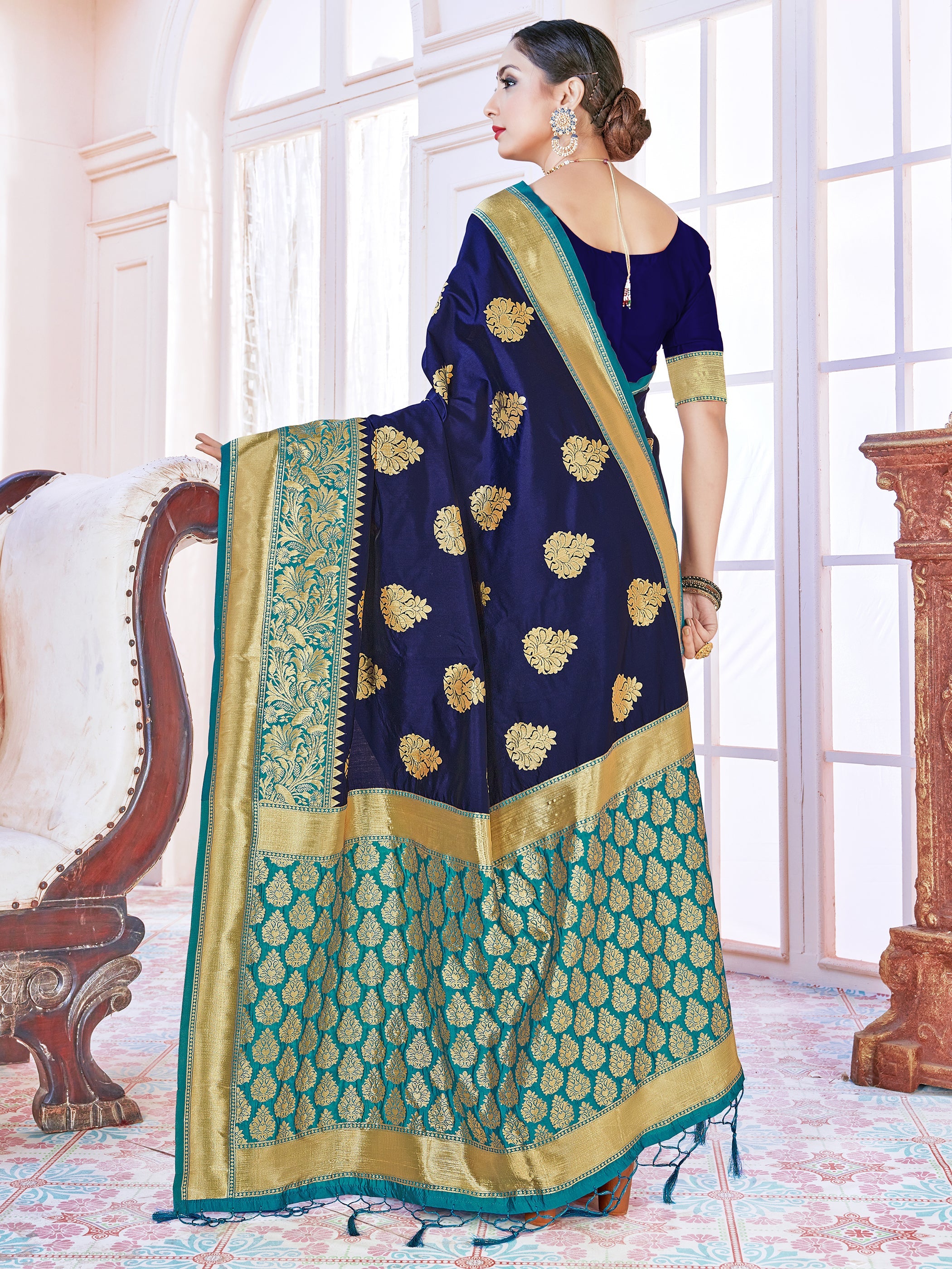 Stunning Navy Blue Banarasi Art Silk Woven Saree : Perfect for Weddings & Formal Events