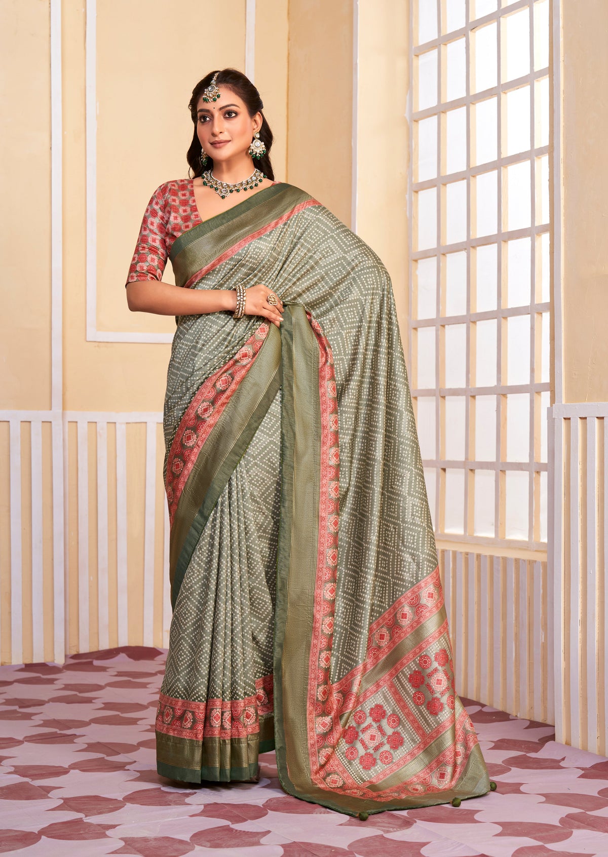 Grey Tussar Silk Bandhani Saree: Timeless Style & Cultural Heritage