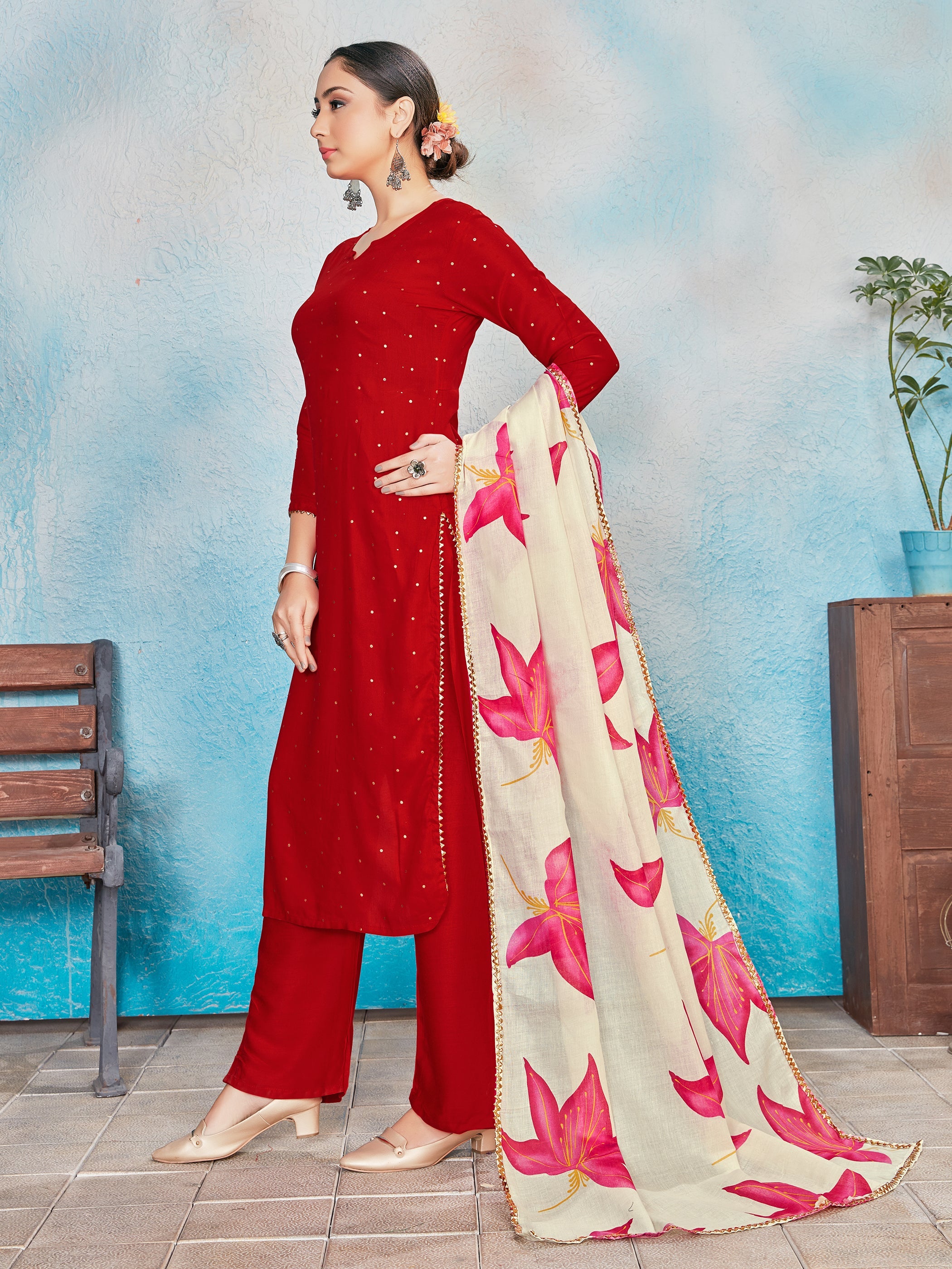 Stunning Red Rayon Kurta Set with Exquisite Foil Print for Festive Occasions