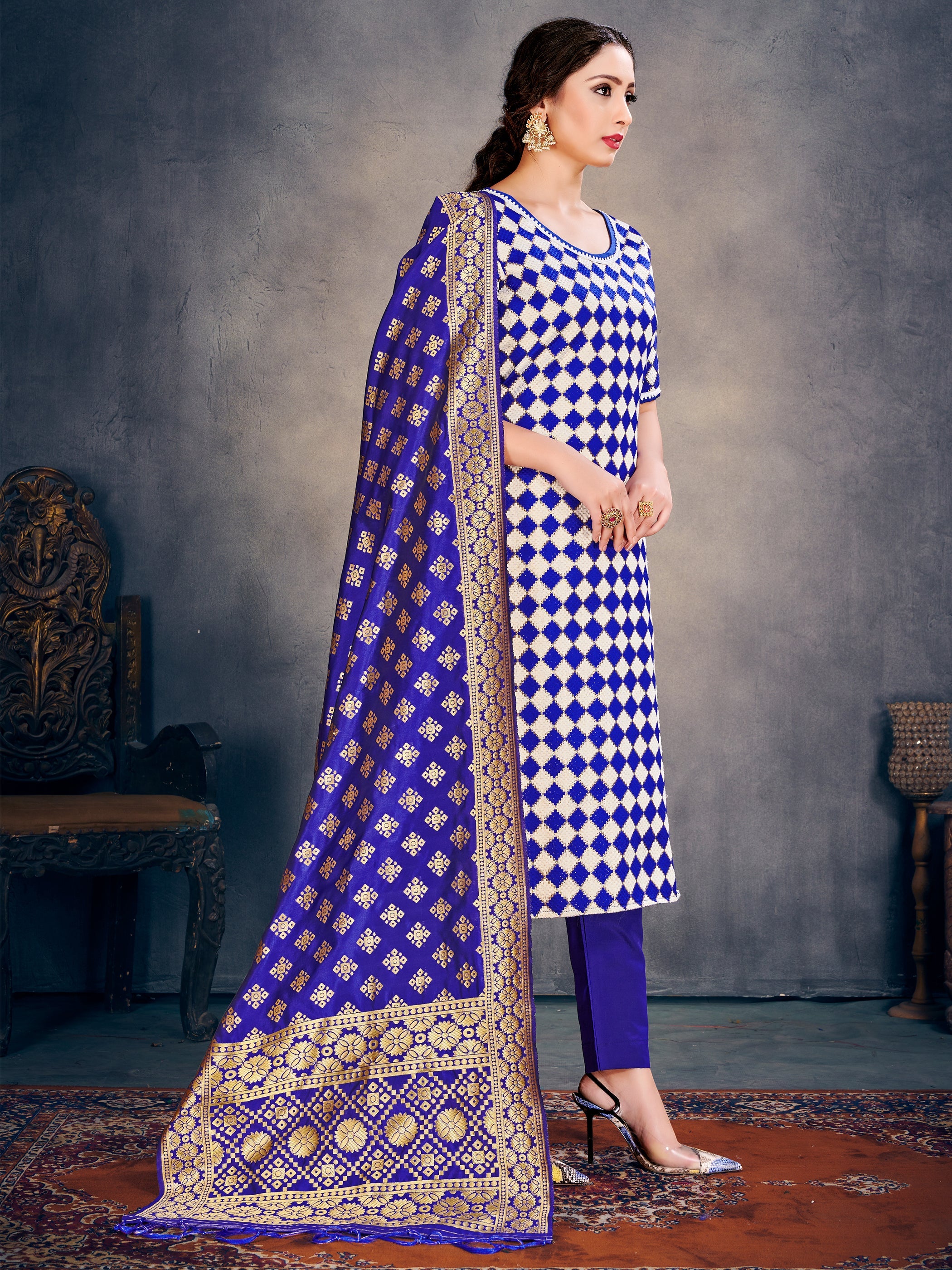 Exquisite Blue Poly Silk Banarasi Kurta Set: Perfect for Festive Occasions