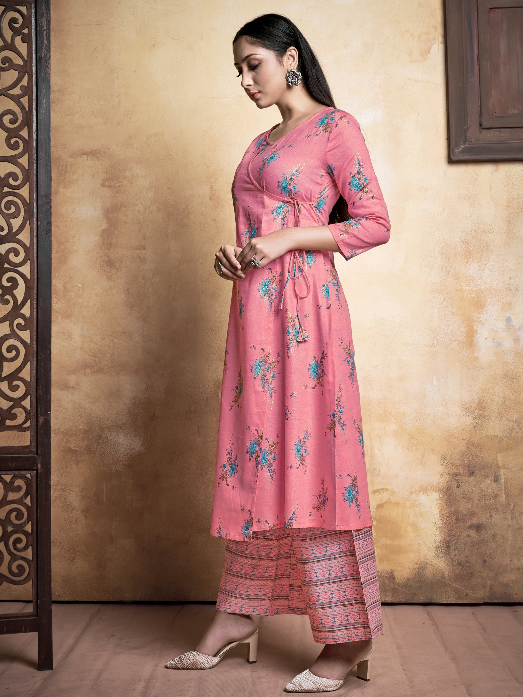 Shop Pink Rayon Printed Kurta Set: Comfort & Elegance for Every Occasion