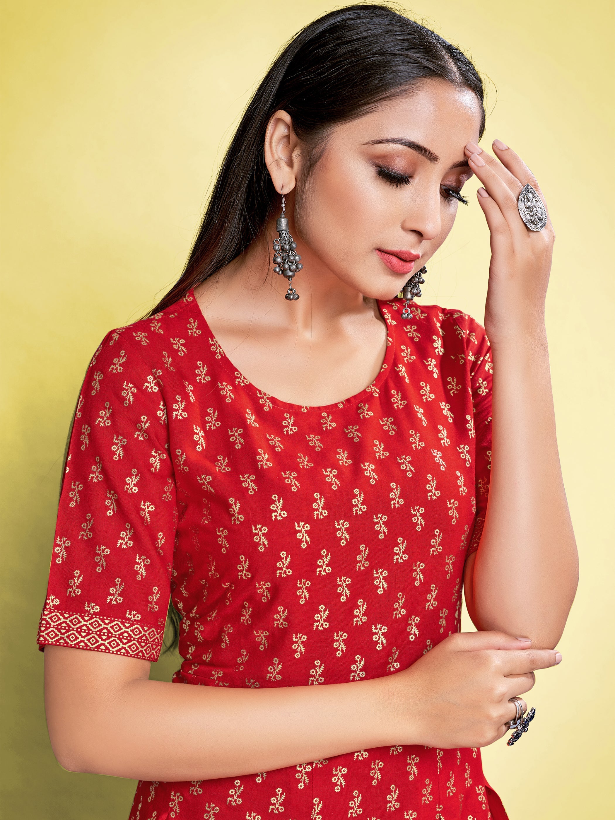 Stunning Red Rayon Foil Printed Kurta Set: Elevate Your Style with Elegance