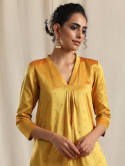 Stunning Yellow Art Silk Woven Kurta Set: Elegance & Comfort for Any Occasion