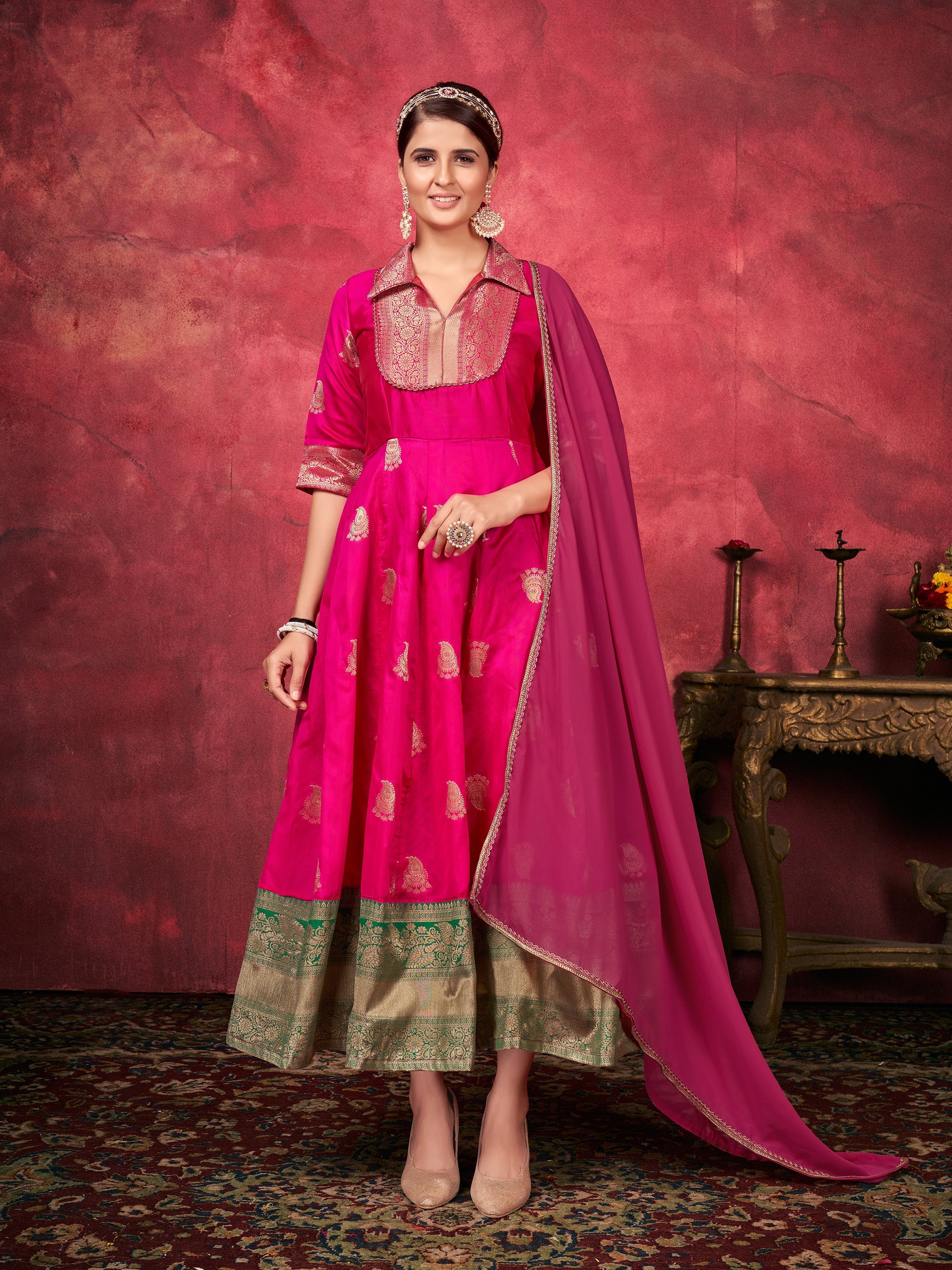 Exquisite Pink Art Silk Woven Kurta Set: Perfect for Festive Occasions & Events