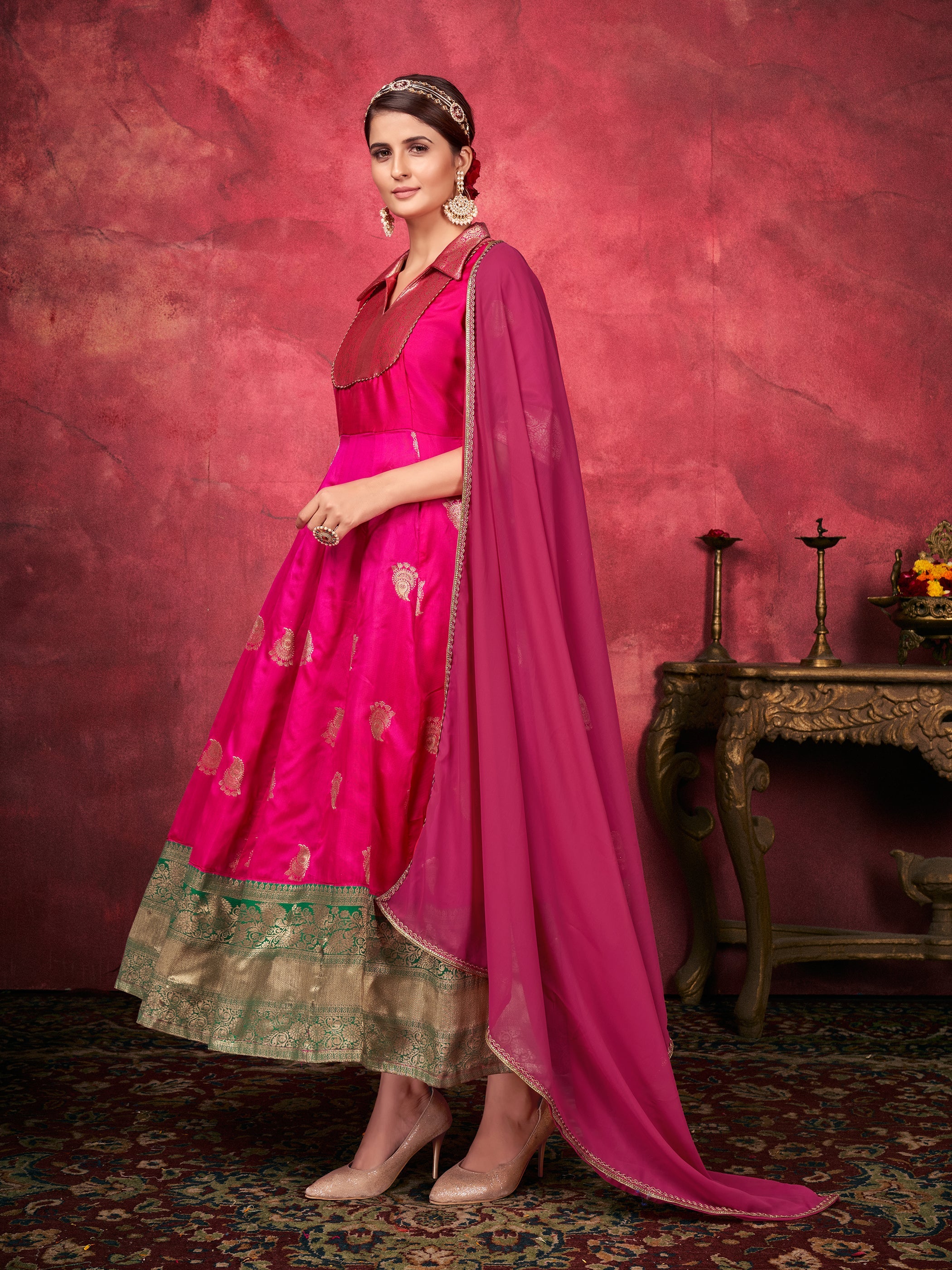 Exquisite Pink Art Silk Woven Kurta Set: Perfect for Festive Occasions & Events