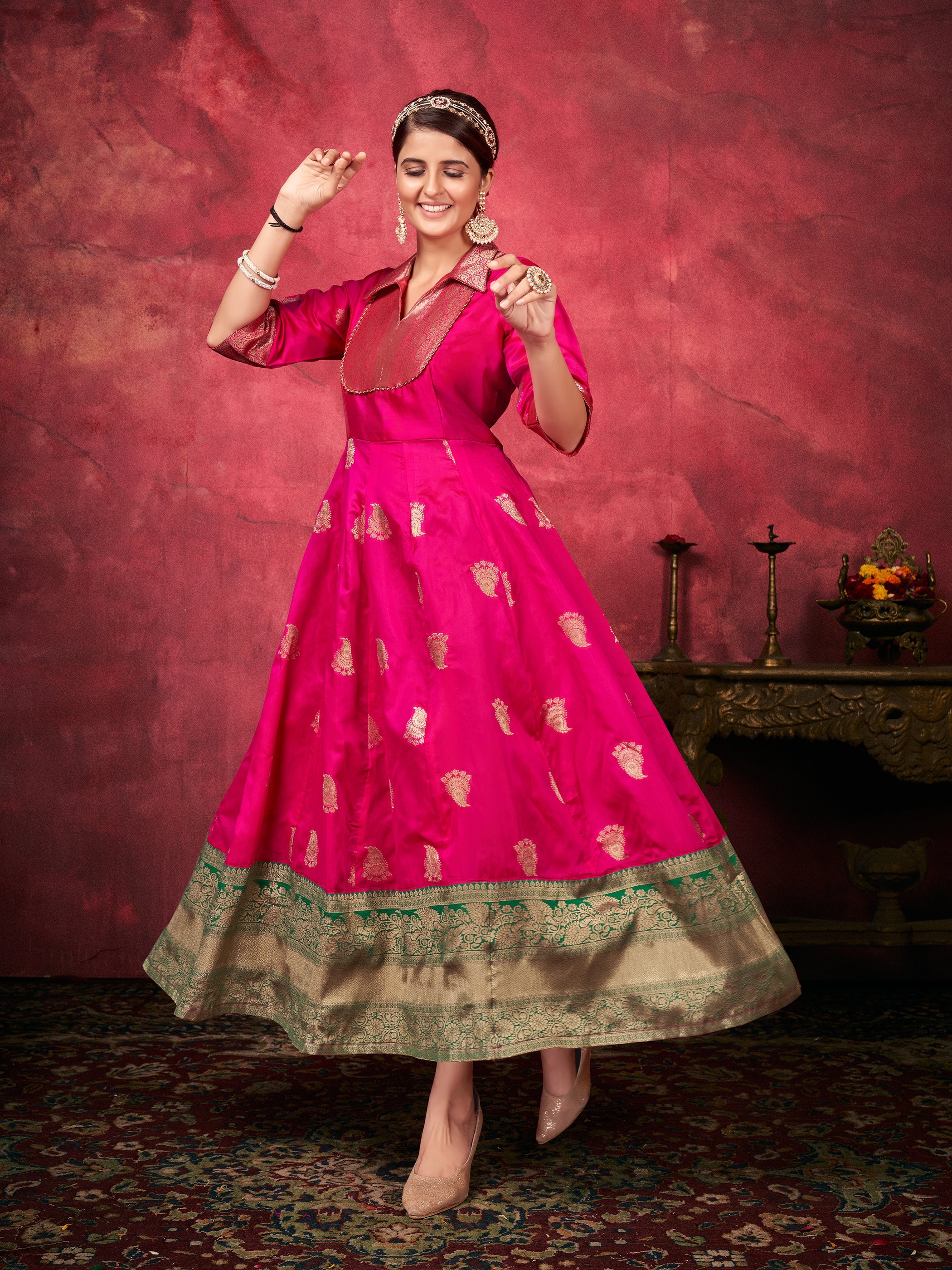 Exquisite Pink Art Silk Woven Kurta Set: Perfect for Festive Occasions & Events