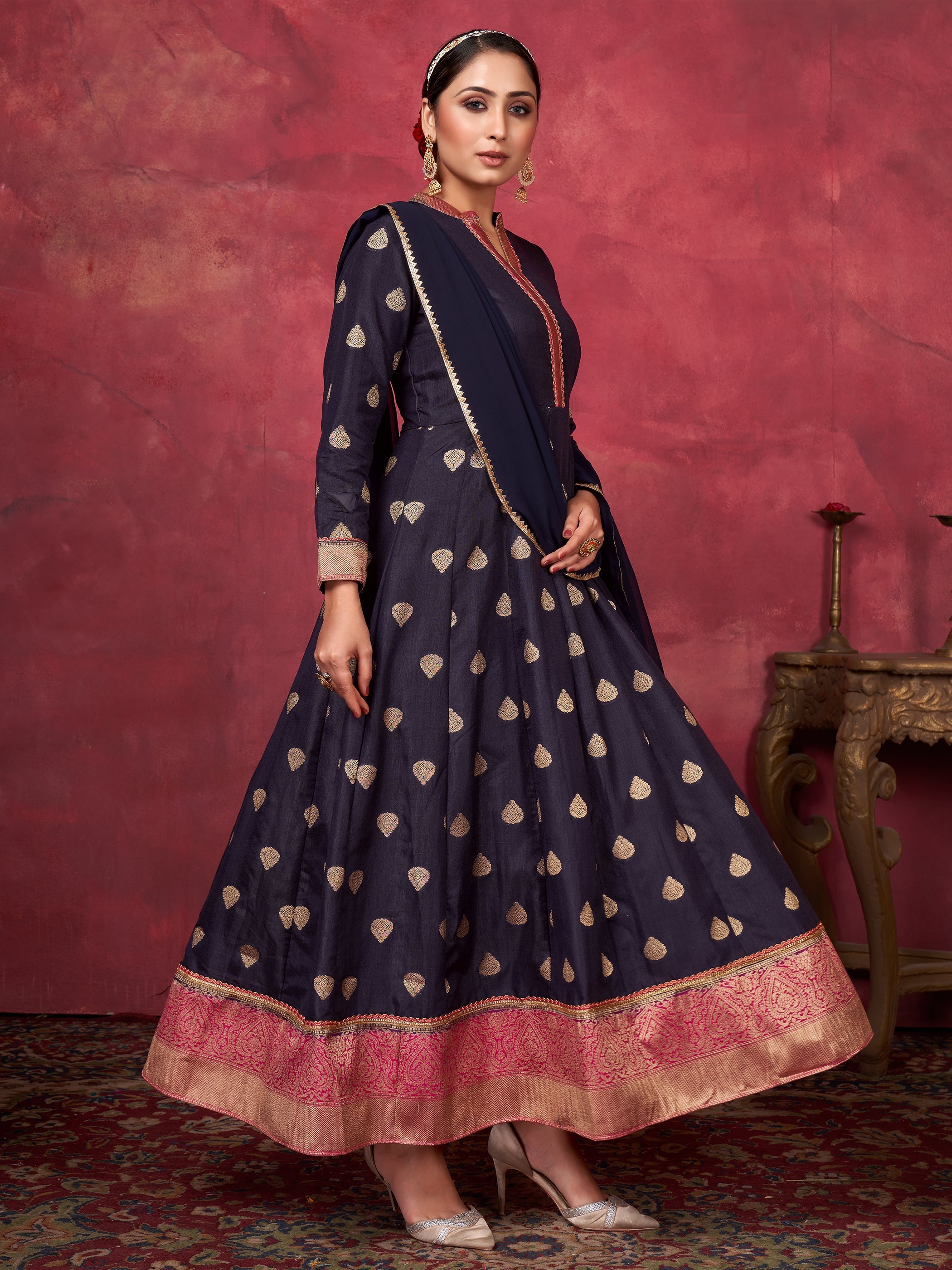 Exquisite Navy Blue Art Silk Kurta Set: Elegant, Comfortable & Sophisticated