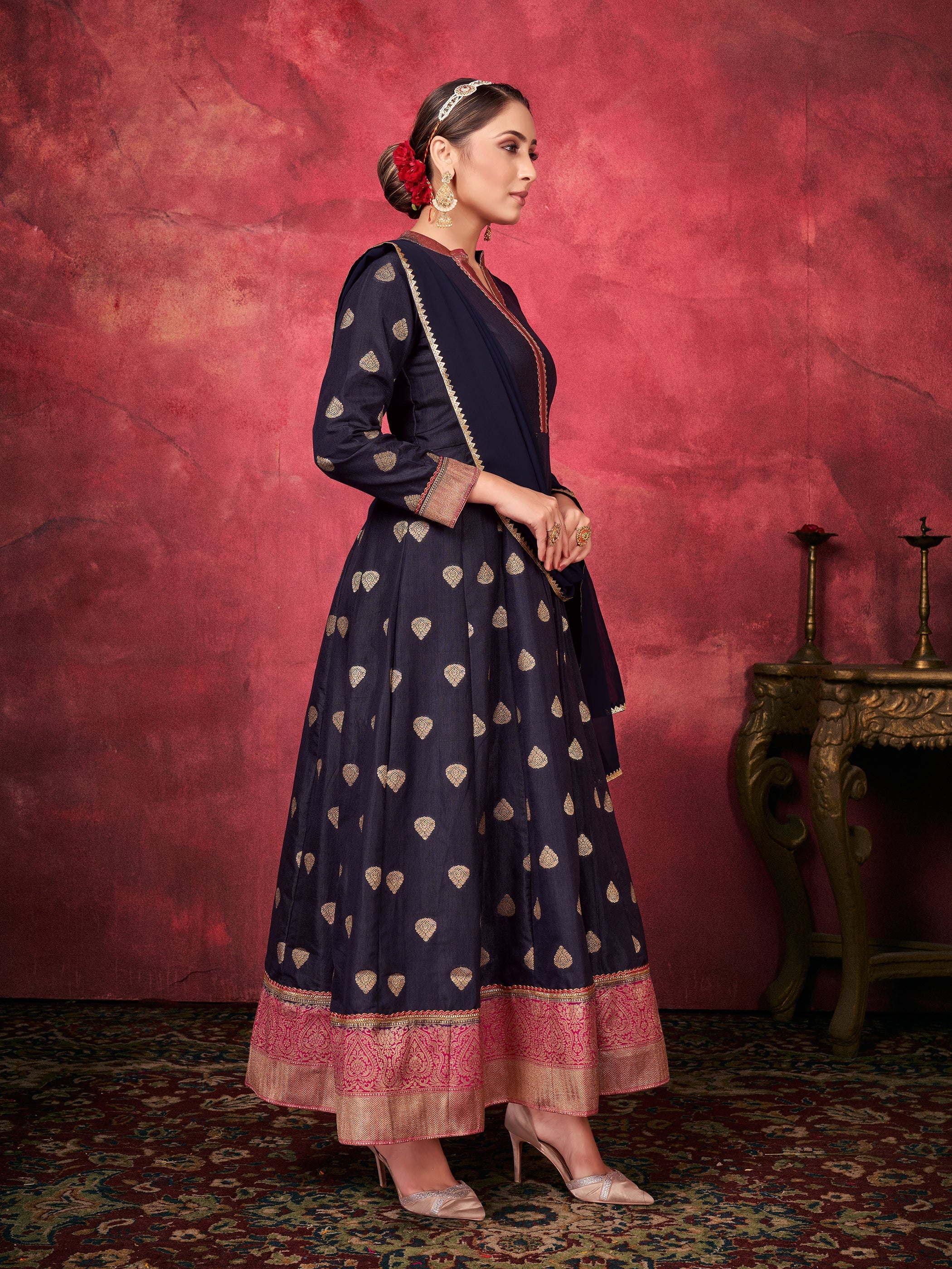 Exquisite Navy Blue Art Silk Kurta Set: Elegant, Comfortable & Sophisticated