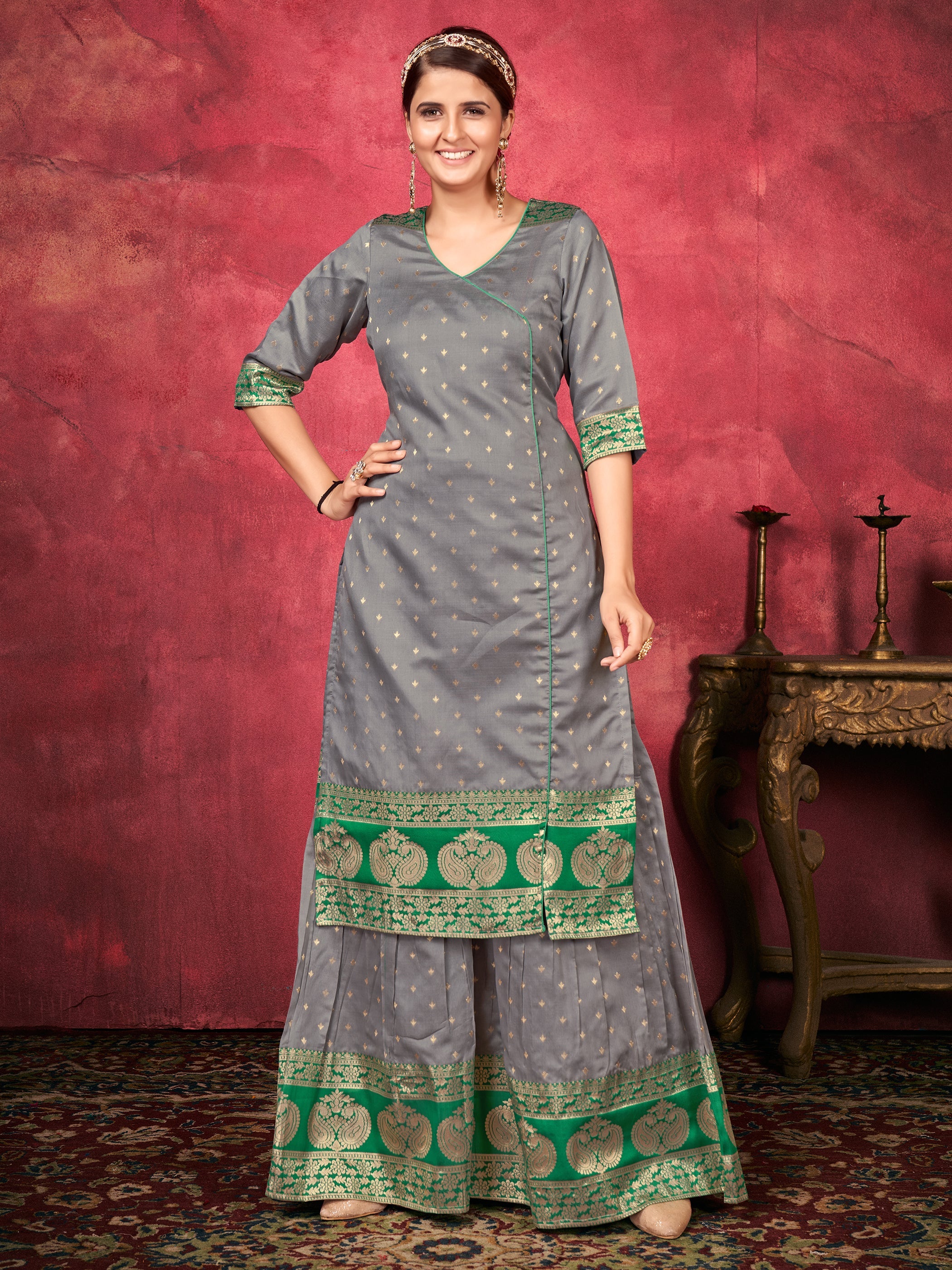 Elegant Grey Art Silk Kurta Set: Timeless Style & Comfort for Festive Occasions