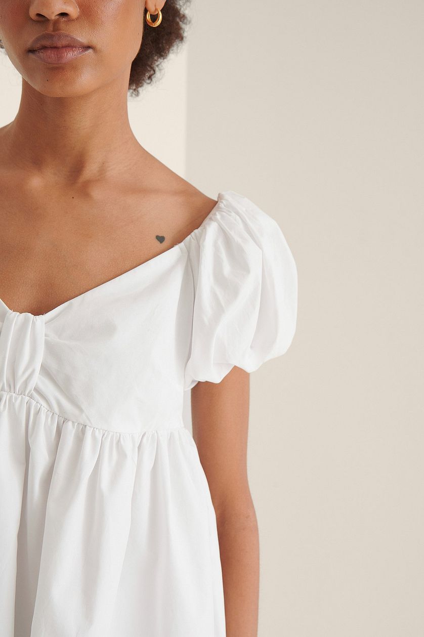 Stylish White Fit and Flare Cotton Dress with Short Sleeves - Solid Design