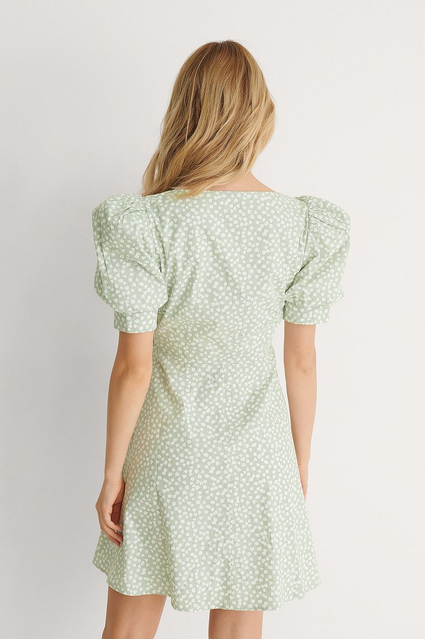 Chic Green Fit and Flare Rayon Dress with Puff Sleeves and Tie Front Design