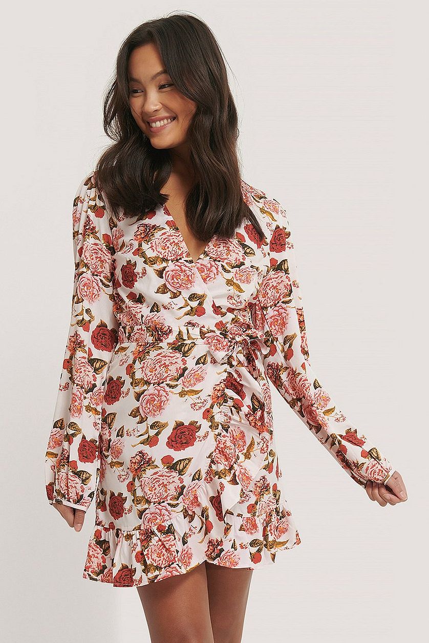 Stylish Multi Wrap Crepe Floral Print V Neck Dress with Balloon Sleeves