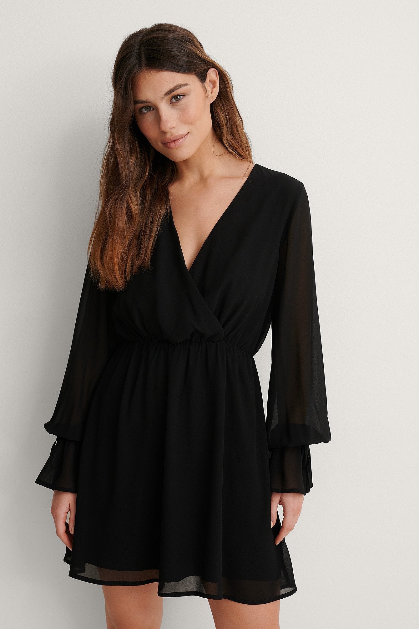 Chic Black Georgette V Neck Dress with Balloon Sleeves - Solid Wrap Style