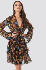 Elegant Black Floral Georgette Dress with Kimono Sleeves & V-Neck Design