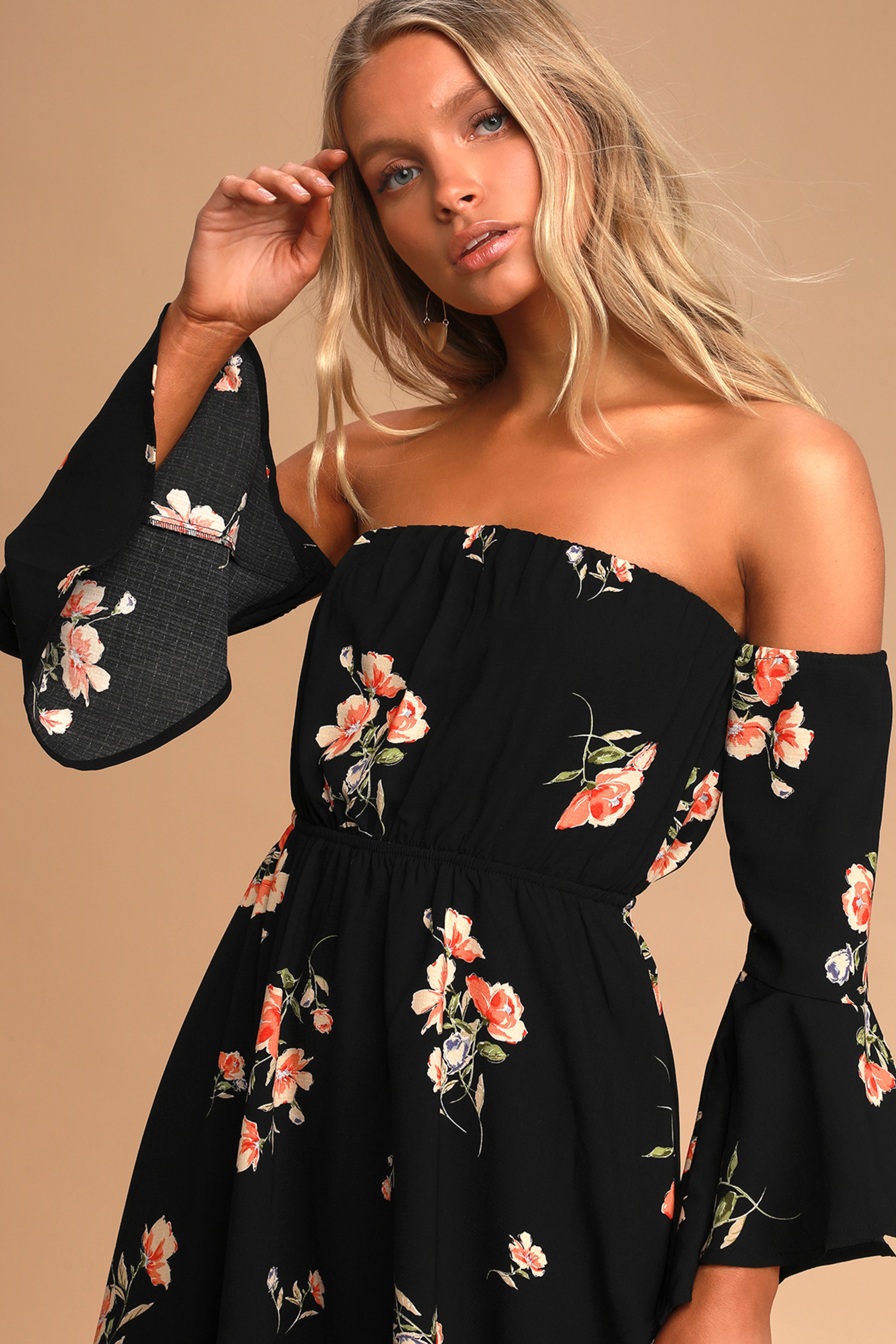 Chic Black Off Shoulder Georgette Floral Print Tube Dress with Balloon Sleeves