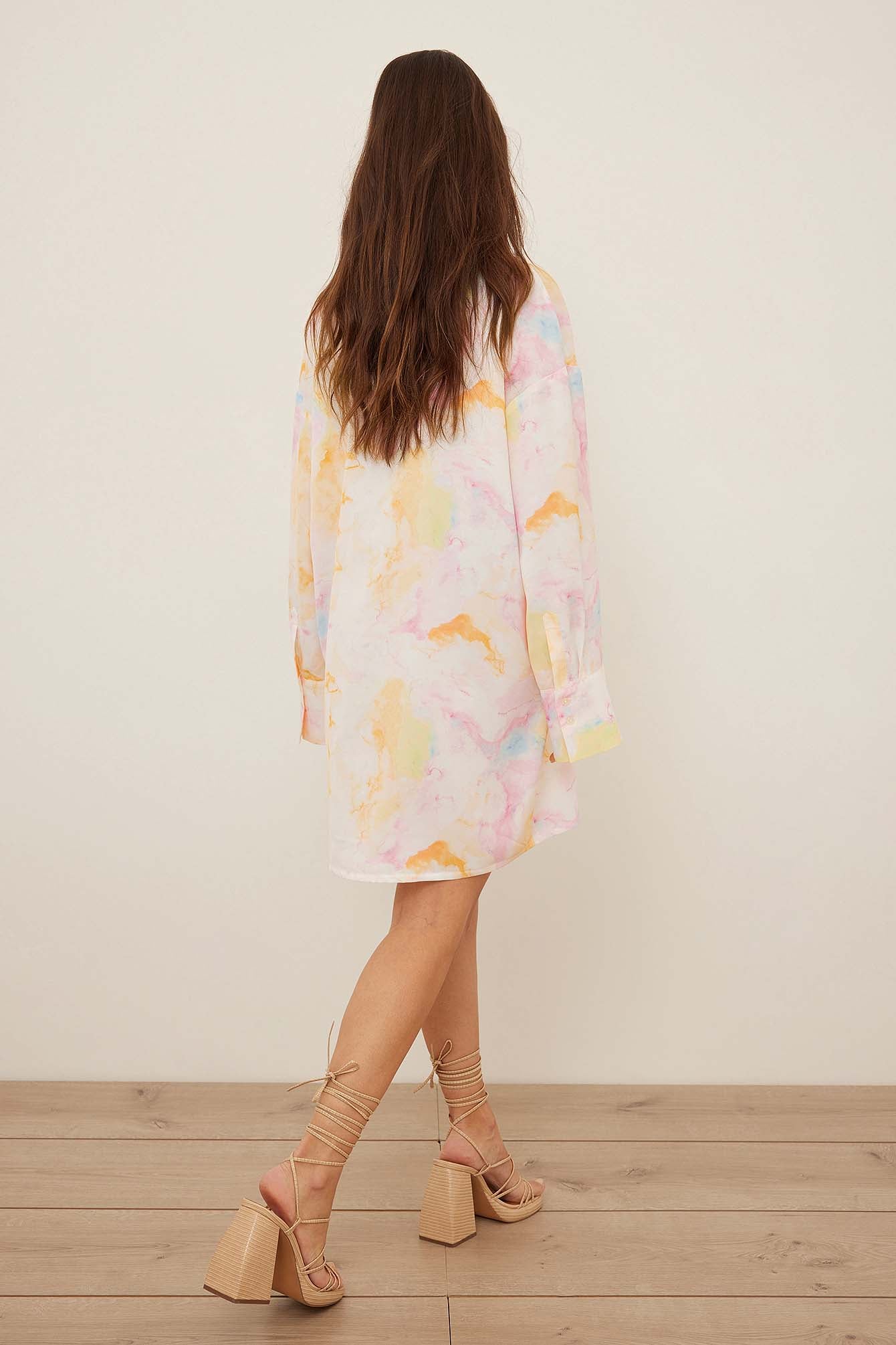 Stylish White Printed Collared Shirt Dress with Long Sleeves