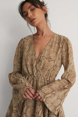 Elegant Beige Floral Georgette Kimono Dress with V Neck and Flounce Layers