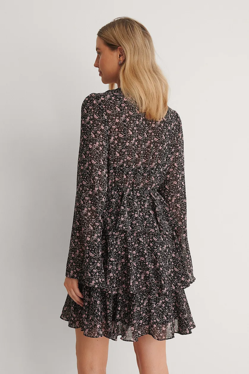 Stylish Black Floral Print Georgette Kimono Dress with Layered Flounce