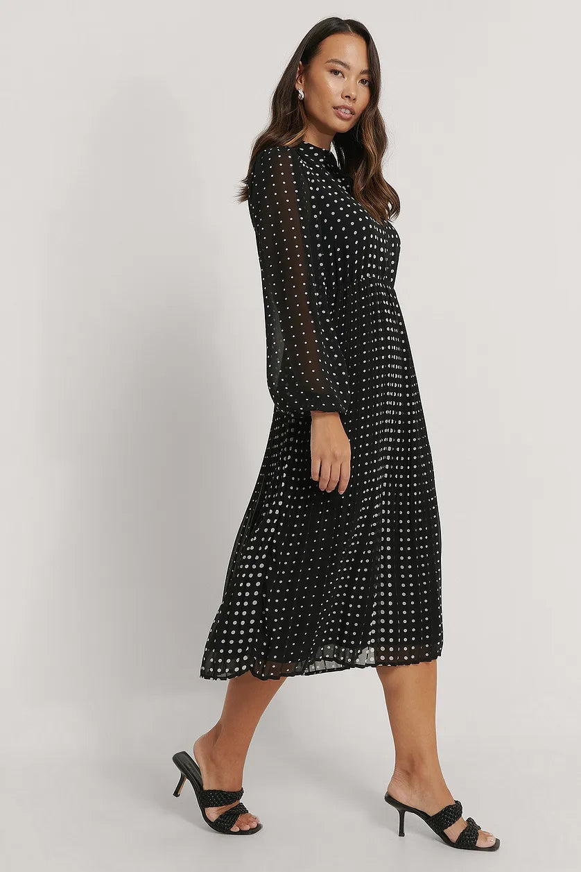 Stylish Black Georgette V Neck Dress with Polka Dots & Balloon Sleeves