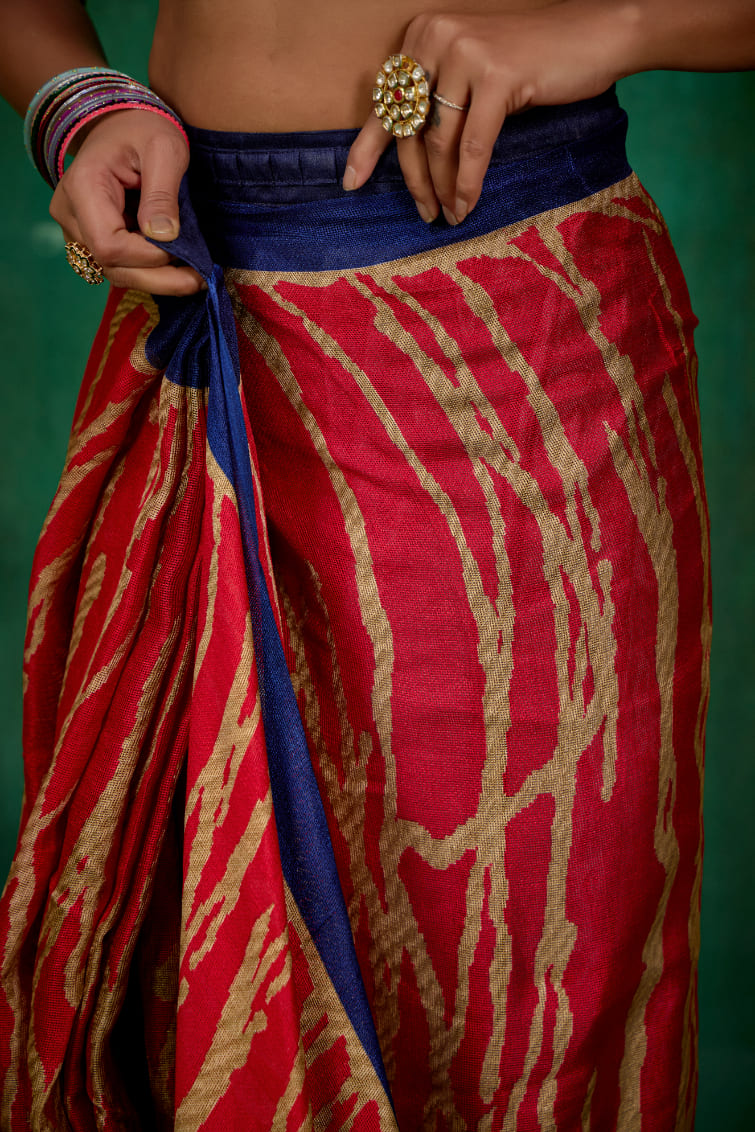 Shop Stylish Red Linen Printed Ready to Wear Sarees Online - Affordable Prices