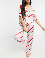 Multi Color Digital Abstract Printed loungewear/Nightsuit For Women With Pants.