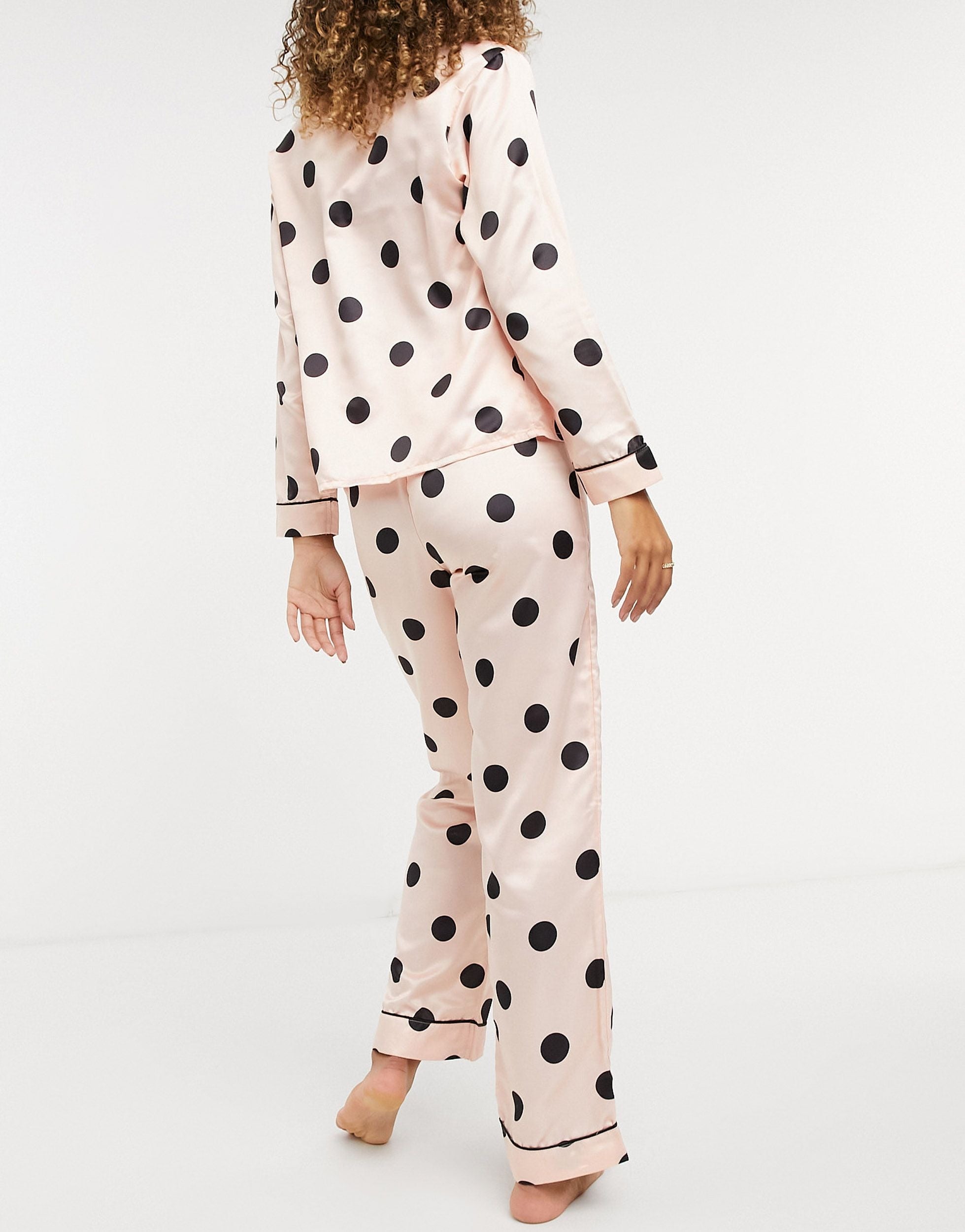 Peach Color Digital Abstract Printed loungewear/Nightsuit For Women With Pants.