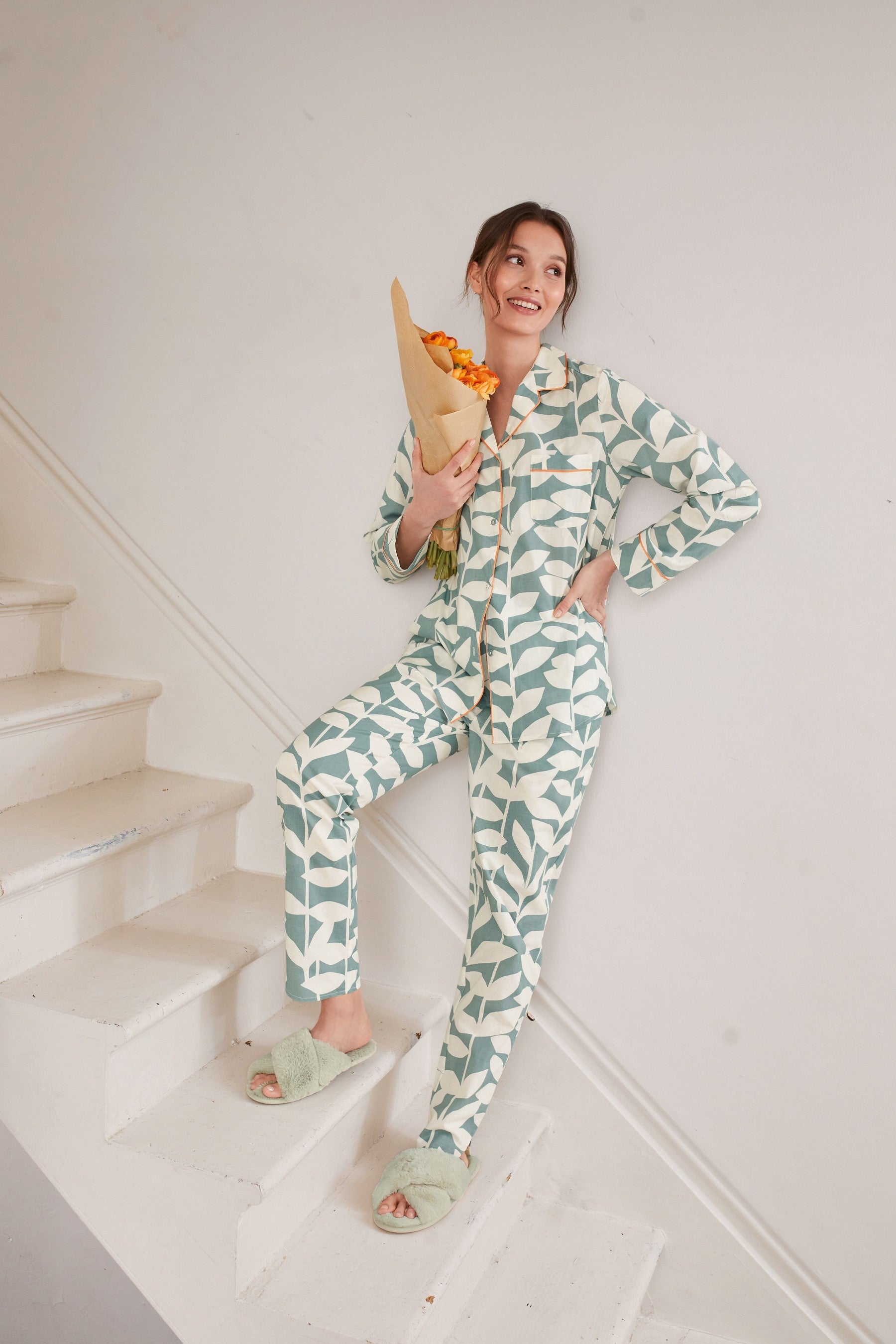 Gray Color Digital Abstract Printed loungewear/Nightsuit For Women With Pants.